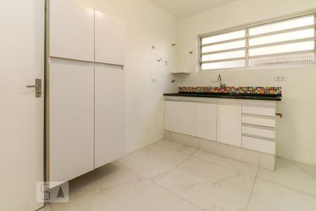 Apartamento à venda com 85m², 2 quartos e 1 vaga Apartamento à venda com 85m², 2 quartos e 1 vagaCozinha