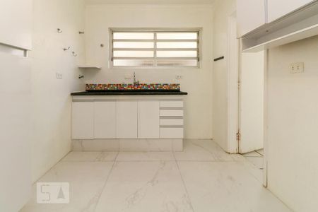 Apartamento à venda com 85m², 2 quartos e 1 vaga Apartamento à venda com 85m², 2 quartos e 1 vagaCozinha