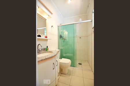 Banheiro do Quarto 1 - Suíte de casa para alugar com 3 quartos, 191m² em Baeta Neves, São Bernardo do Campo