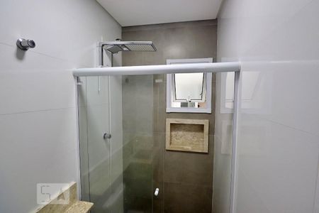 Banheiro da Suíte de apartamento para alugar com 2 quartos, 108m² em Parque das Nações, Santo André