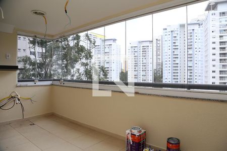 Varanda da Sala  de apartamento à venda com 3 quartos, 82m² em Vila Andrade, São Paulo