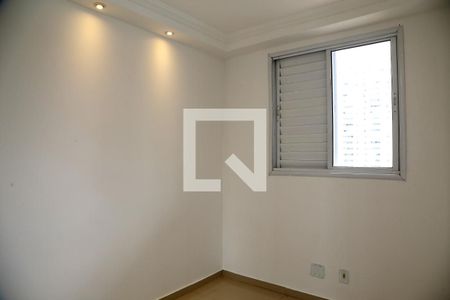 Apartamento à venda com 82m², 3 quartos e 2 vagasQuarto 2 