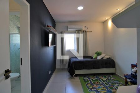 Casa à venda com 211m², 4 quartos e 2 vagasSuíte 3