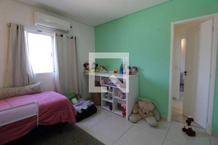 Casa à venda com 211m², 4 quartos e 2 vagasSuíte 2