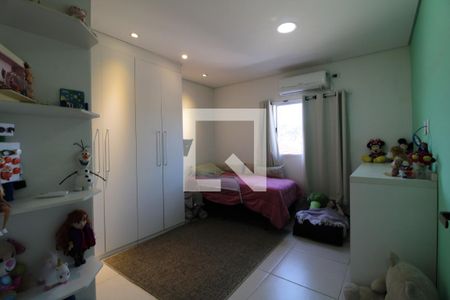 Casa à venda com 211m², 4 quartos e 2 vagasSuíte 2