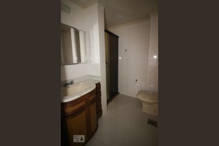 Apartamento para alugar com 118m², 3 quartos e 2 vagasBanheiro
