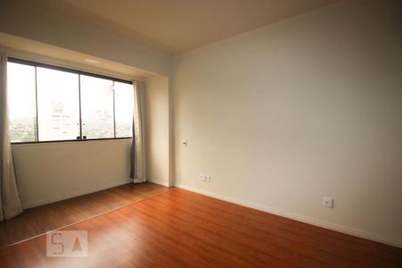 Apartamento para alugar com 118m², 3 quartos e 2 vagasQuarto 2