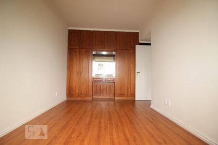 Apartamento para alugar com 118m², 3 quartos e 2 vagasQuarto 2