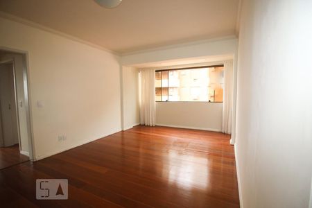 Apartamento para alugar com 118m², 3 quartos e 2 vagasSala