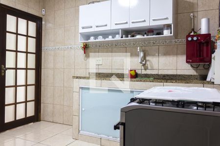 Casa à venda com 400m², 2 quartos e 2 vagasCozinha
