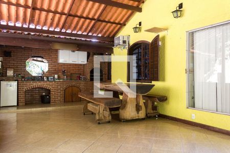 Casa à venda com 400m², 2 quartos e 2 vagasEspaço Gourmet