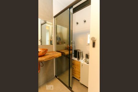 Apartamento para alugar com 210m², 3 quartos e 3 vagasBanheiro