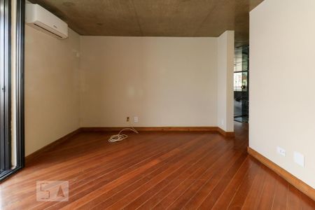 Apartamento para alugar com 210m², 3 quartos e 3 vagasSuíte 2