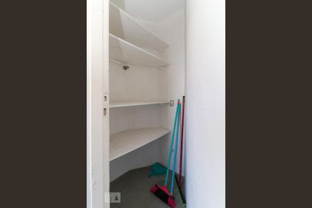 Apartamento para alugar com 210m², 3 quartos e 3 vagasDespensa