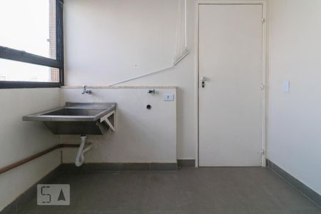 Apartamento para alugar com 210m², 3 quartos e 3 vagasÁrea de serviço