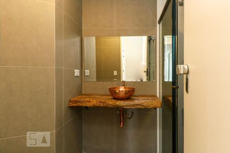 Apartamento para alugar com 210m², 3 quartos e 3 vagasBanheiro