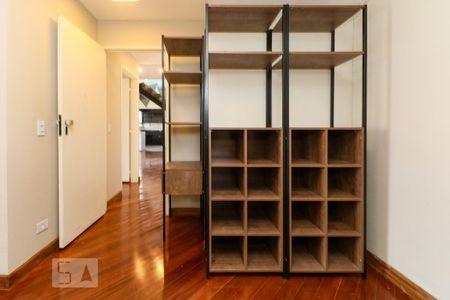 Apartamento para alugar com 210m², 3 quartos e 3 vagasSuíte 1