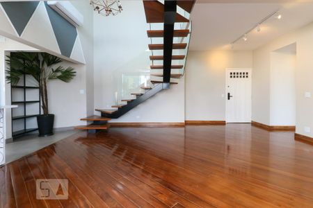 Apartamento para alugar com 210m², 3 quartos e 3 vagasSala