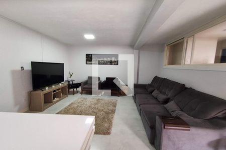 Sala de casa à venda com 4 quartos, 200m² em Ouro Branco, Novo Hamburgo
