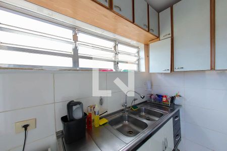 Apartamento à venda com 63m², 2 quartos e 1 vaga Apartamento à venda com 63m², 2 quartos e 1 vagaCozinha