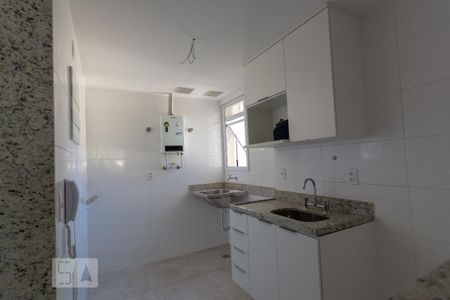 Apartamento à venda com 64m², 2 quartos e 1 vagaCozinha