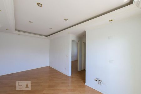 Sala de Apartamento com 2 quartos, 69m² Jardim Cocaia