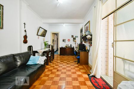 Sala de apartamento para alugar com 3 quartos, 76m² em República, São Paulo