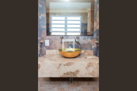 Apartamento à venda com 98m², 2 quartos e sem vaga Apartamento à venda com 98m², 2 quartos e sem vagaSuíte - banheiro