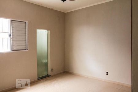 Suíte de casa para alugar com 3 quartos, 130m² em Vila Tibério, Ribeirão Preto