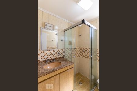 Apartamento para alugar com 72m², 3 quartos e 1 vaga Apartamento para alugar com 72m², 3 quartos e 1 vagaBanheiro