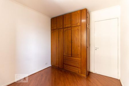Quarto 1 de apartamento para alugar com 3 quartos, 72m² em Bosque da Saúde, São Paulo
