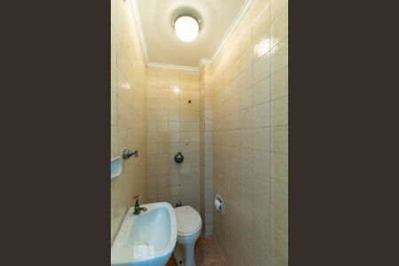 Apartamento para alugar com 72m², 3 quartos e 1 vaga Apartamento para alugar com 72m², 3 quartos e 1 vagaBanheiro de Serviço