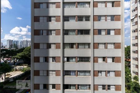 Vista da Sala  de apartamento para alugar com 3 quartos, 72m² em Bosque da Saúde, São Paulo