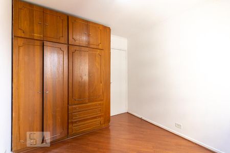 Quarto 1 de apartamento para alugar com 3 quartos, 72m² em Bosque da Saúde, São Paulo