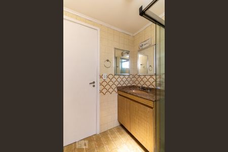Apartamento para alugar com 72m², 3 quartos e 1 vaga Apartamento para alugar com 72m², 3 quartos e 1 vagaBanheiro