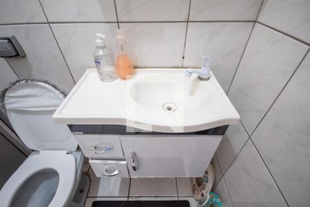 Casa à venda com 220m², 5 quartos e 6 vagasBanheiro 3