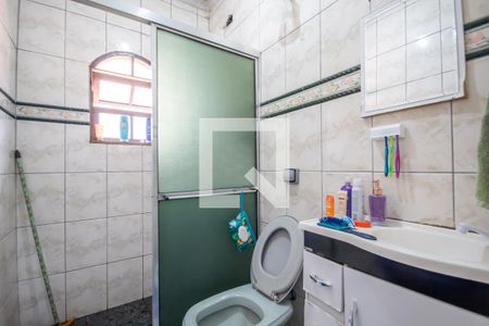 Casa à venda com 220m², 5 quartos e 6 vagasBanheiro 2