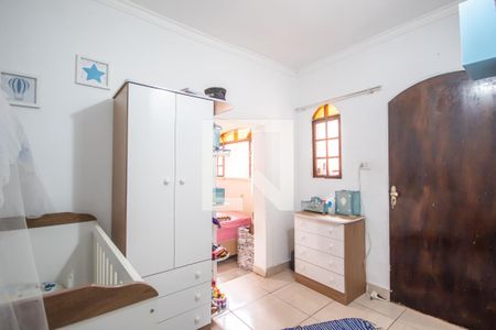 Casa à venda com 220m², 5 quartos e 6 vagasQuarto 5