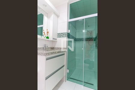 Apartamento à venda com 122m², 3 quartos e 1 vaga Apartamento à venda com 122m², 3 quartos e 1 vagaBanheiro da Suíte 2