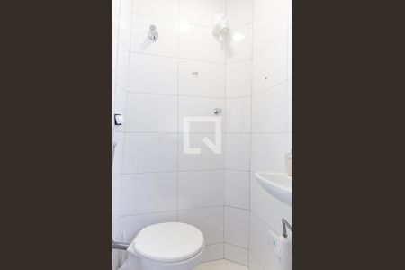 Apartamento à venda com 122m², 3 quartos e 1 vaga Apartamento à venda com 122m², 3 quartos e 1 vagaBanheiro da Suíte 2