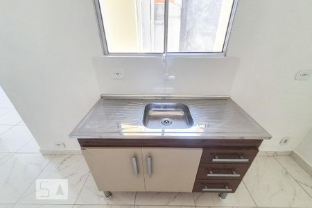 Casa para alugar com 100m², 2 quartos e 2 vagas Casa para alugar com 100m², 2 quartos e 2 vagasCozinha