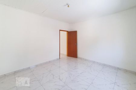 Casa para alugar com 100m², 2 quartos e 2 vagas Casa para alugar com 100m², 2 quartos e 2 vagasQuarto 2
