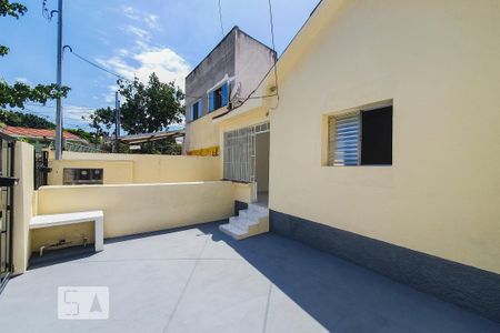 Casa para alugar com 100m², 2 quartos e 2 vagas Casa para alugar com 100m², 2 quartos e 2 vagasGaragem