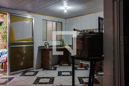 Casa à venda com 300m², 2 quartos e 2 vagas Casa à venda com 300m², 2 quartos e 2 vagasSala/Cozinha - casa 2