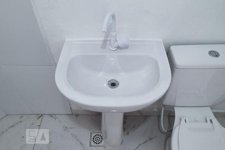 Banheiro de casa para alugar com 1 quarto, 73m² em Vila Mariana, São Paulo