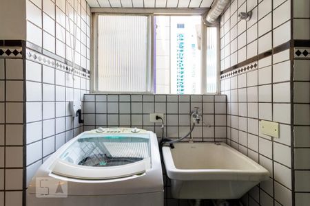 Apartamento à venda com 82m², 2 quartos e 1 vagaÁrea de Serviço