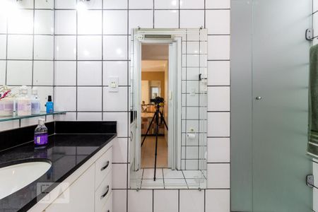 Apartamento à venda com 82m², 2 quartos e 1 vagaBanheiro