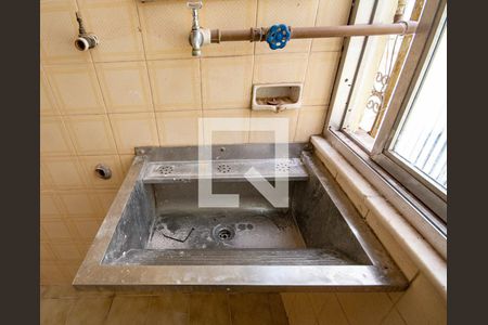 Apartamento à venda com 90m², 2 quartos e 1 vaga Apartamento à venda com 90m², 2 quartos e 1 vagaÁrea de Serviço