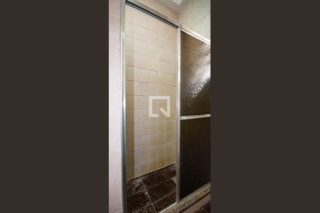 Apartamento à venda com 90m², 2 quartos e 1 vaga Apartamento à venda com 90m², 2 quartos e 1 vagaBanheiro