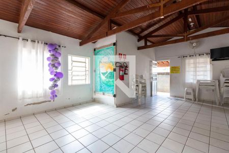 Apartamento para alugar com 45m², 2 quartos e 1 vaga Apartamento para alugar com 45m², 2 quartos e 1 vagaSalão de Festas